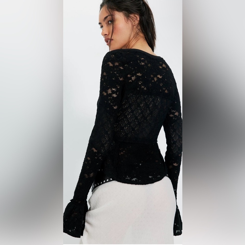 Free People Black Lace Flared Long Sleeve Top Women's Size Small - Picture 2 of 6